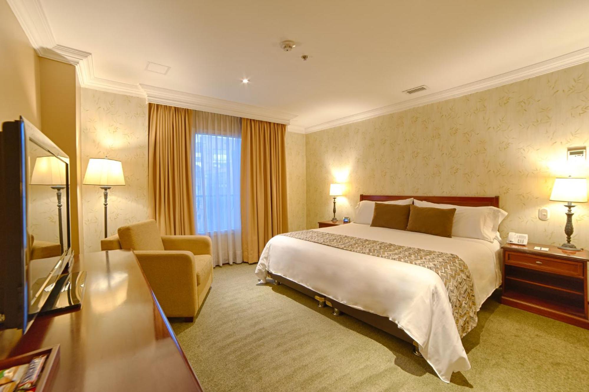 Casa Dann Carlton Hotel & Spa โบโกตา ภายนอก รูปภาพ A bedroom at the hotel